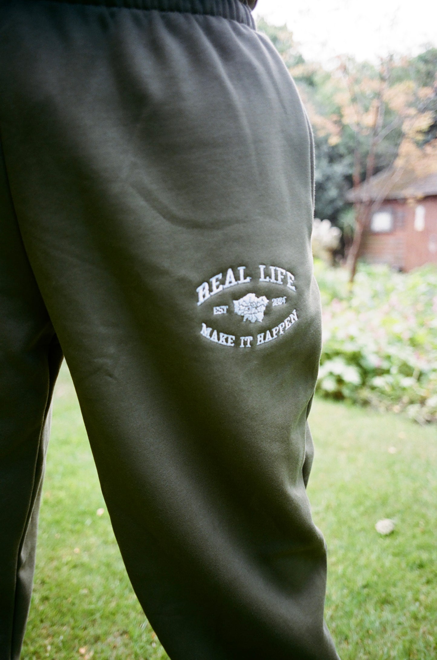 THE EVERYDAY JOGGERS [KHAKI GREEN]